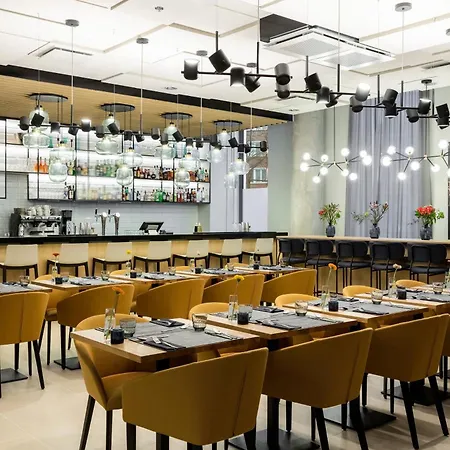 Courtyard 4* 탐페레