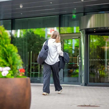 Courtyard Отель Тампере