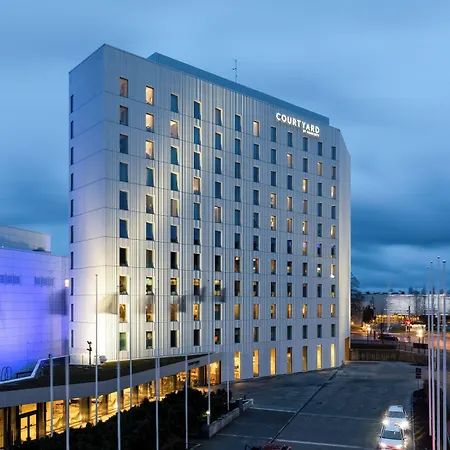 Courtyard Тампере