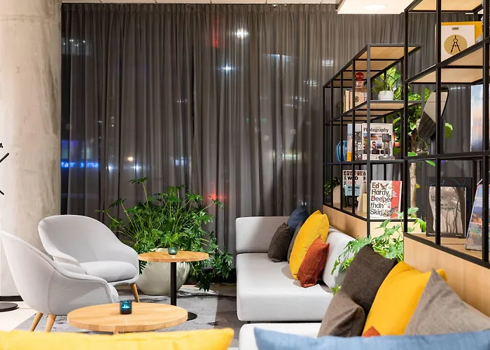 Courtyard מלון טמפרה